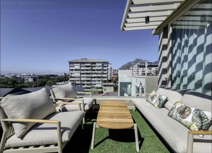 To Let 3 Bedroom Property for Rent in Green Point Western Cape